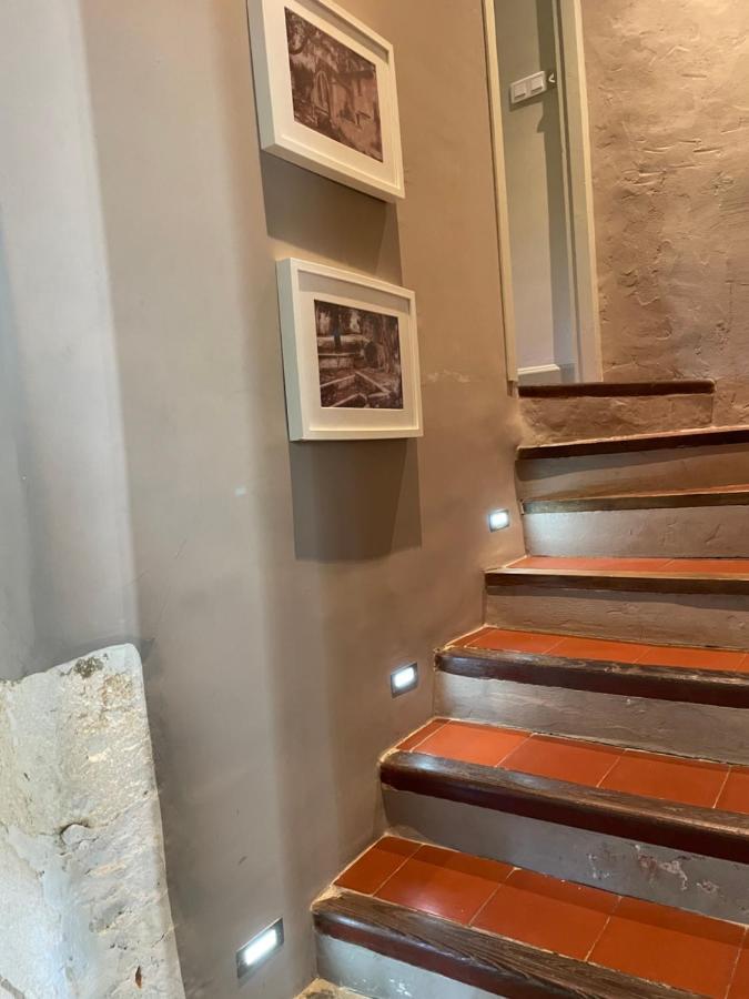 Ermitage Notre Dame De Vacquieres Acomodação com café da manhã Noves Exterior foto